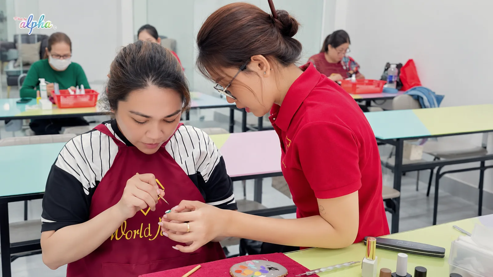 Lớp học tại World Nail Alpha