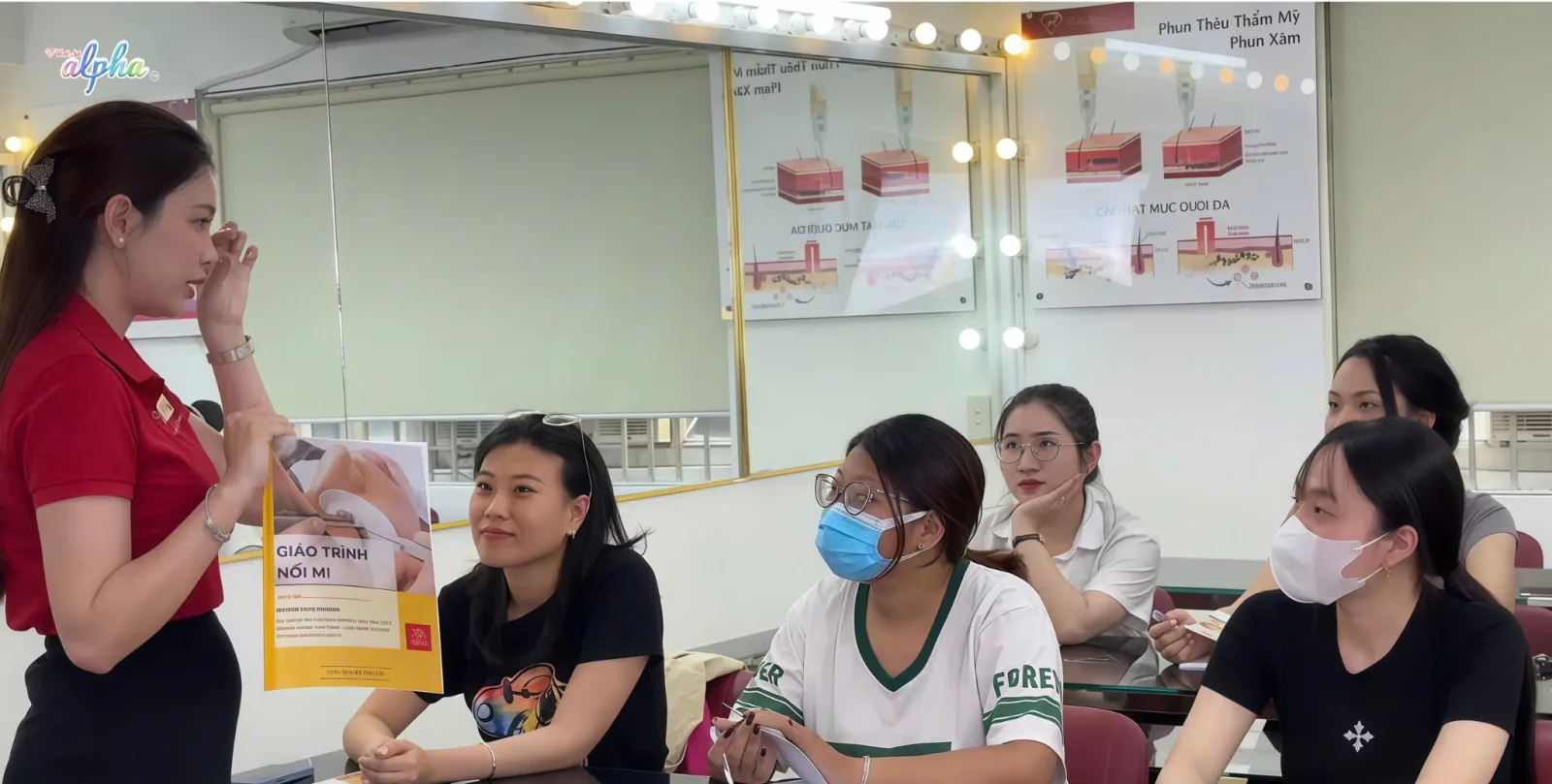 Lớp học khóa học nối mi cơ bản 