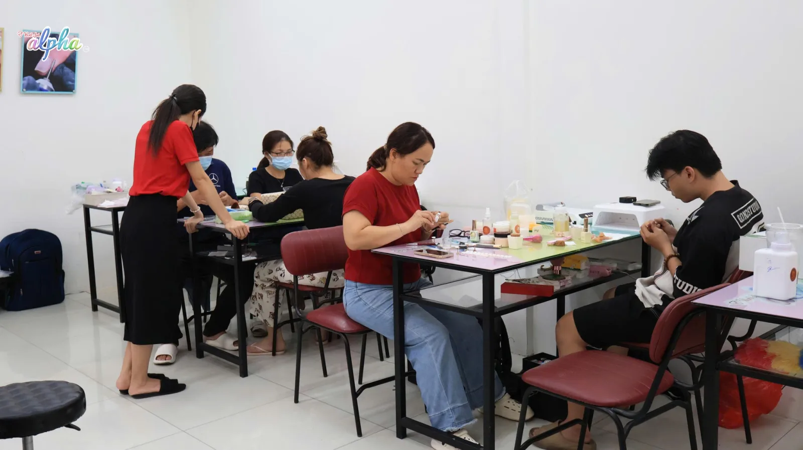 Lớp học khóa nail trọn gói tại World Nail Alpha