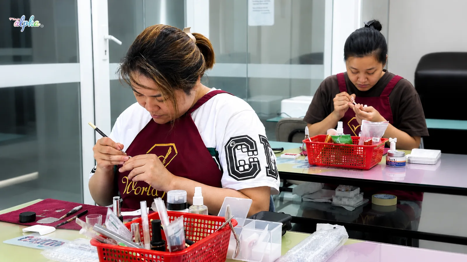 Lớp học nail tại World Nail Alpha