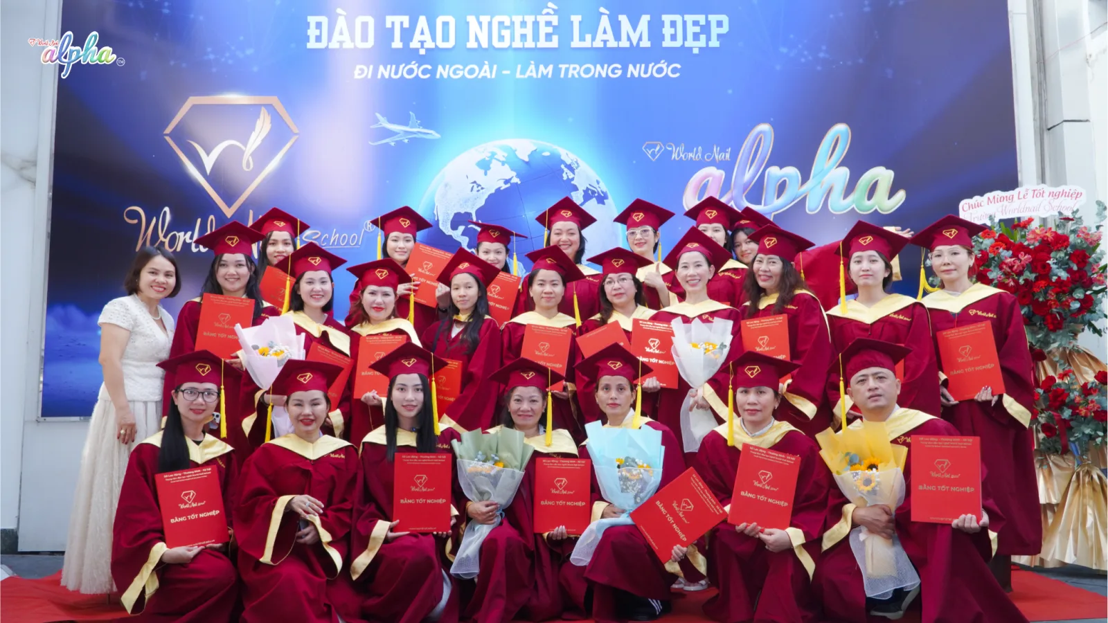 Lễ tốt nghiệp tại World Nail Alpha