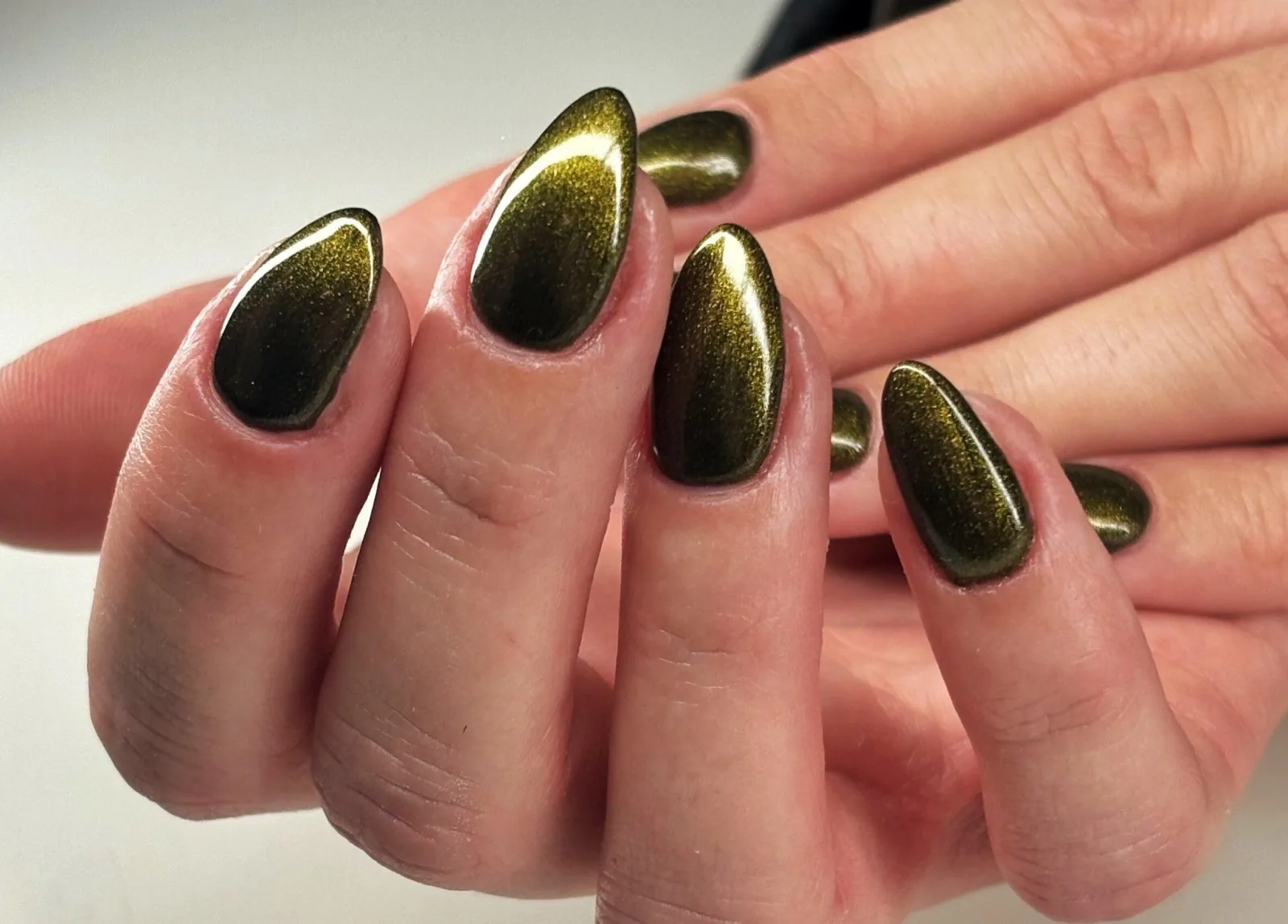Mẫu Nail mắt mèo ánh nhung Velvet Cat Eye